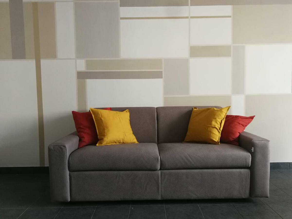 Apartments Velasca Милано Екстериор снимка